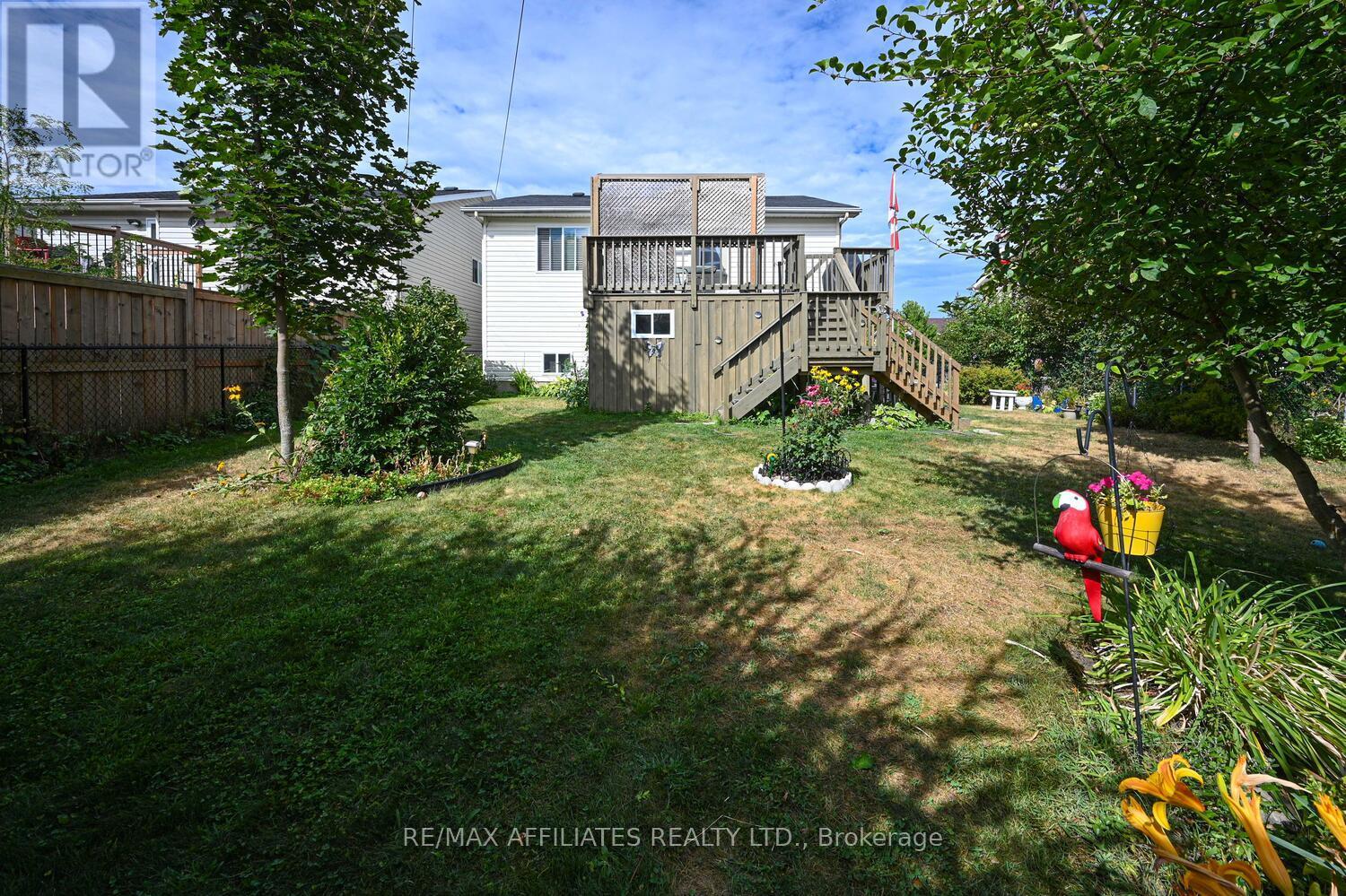 Photo 42 of 107 Merrick Street, Smiths Falls ON