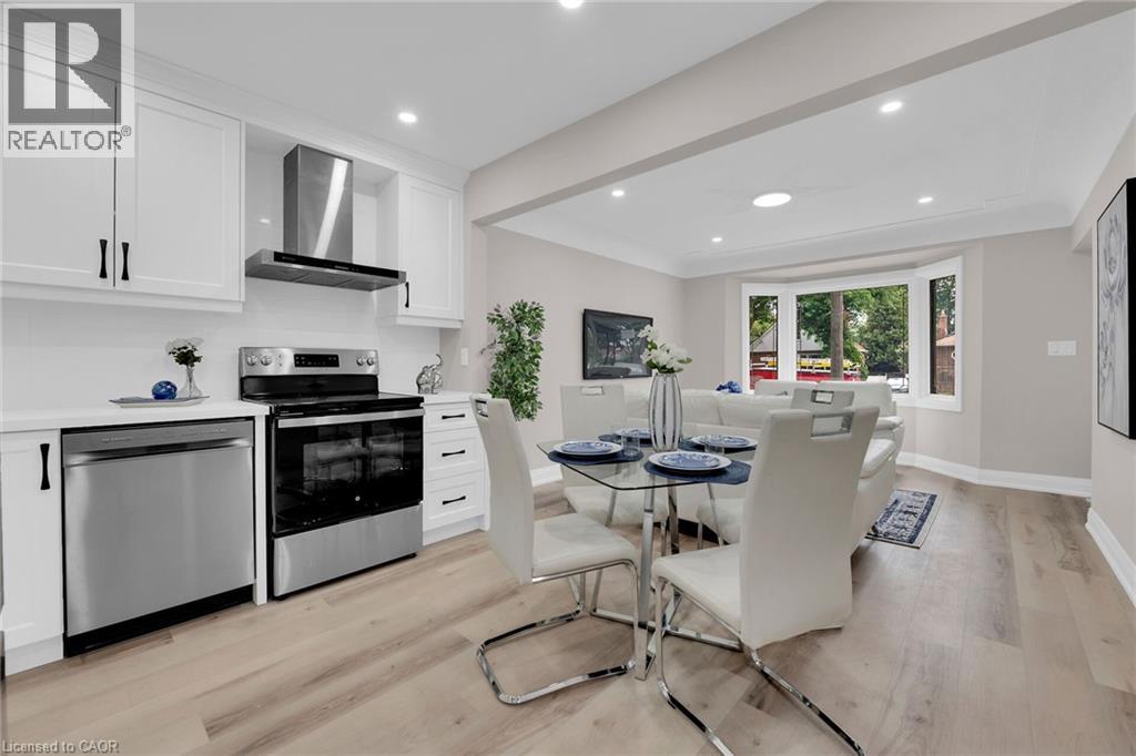 Photo 9 of 174 East 34th Street, Hamilton ON