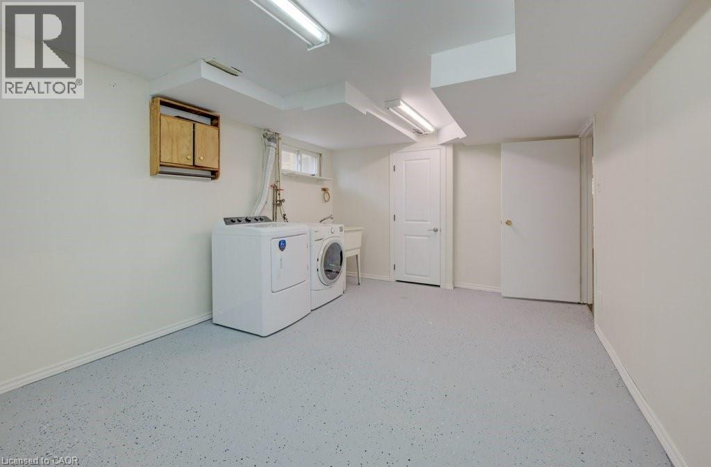 Photo 41 of 259 Lorraine Avenue, Kitchener ON
