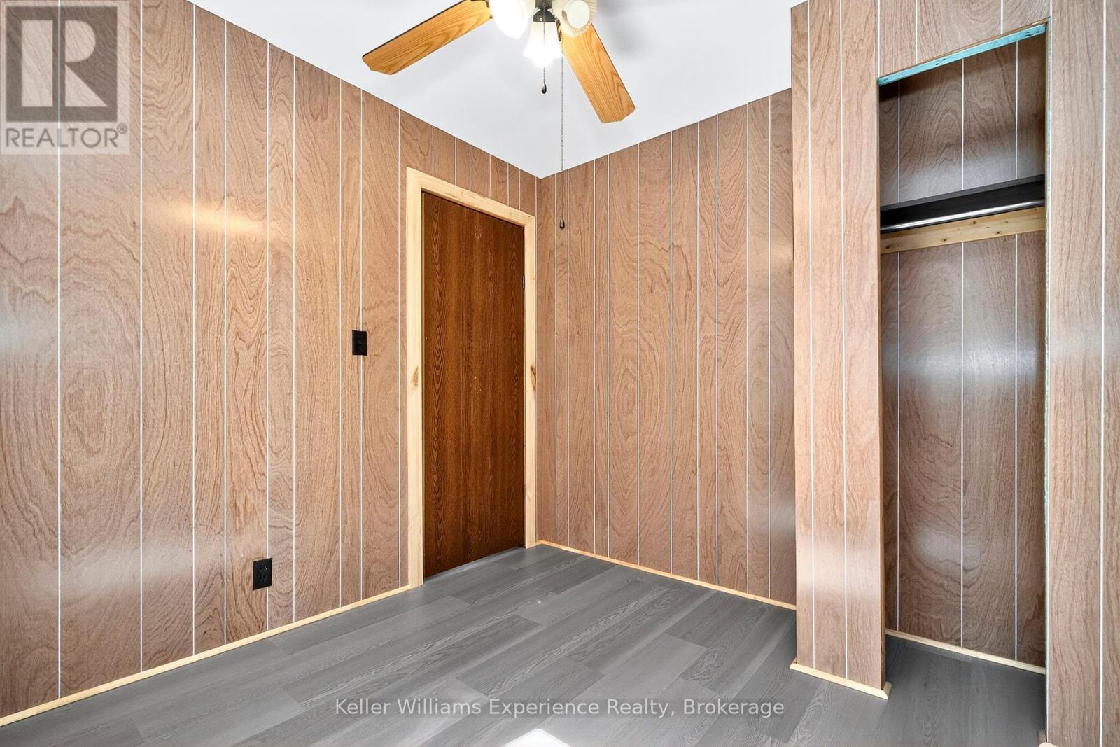 Photo 20 of 180 184 Silver Birch Crescent, Tay ON