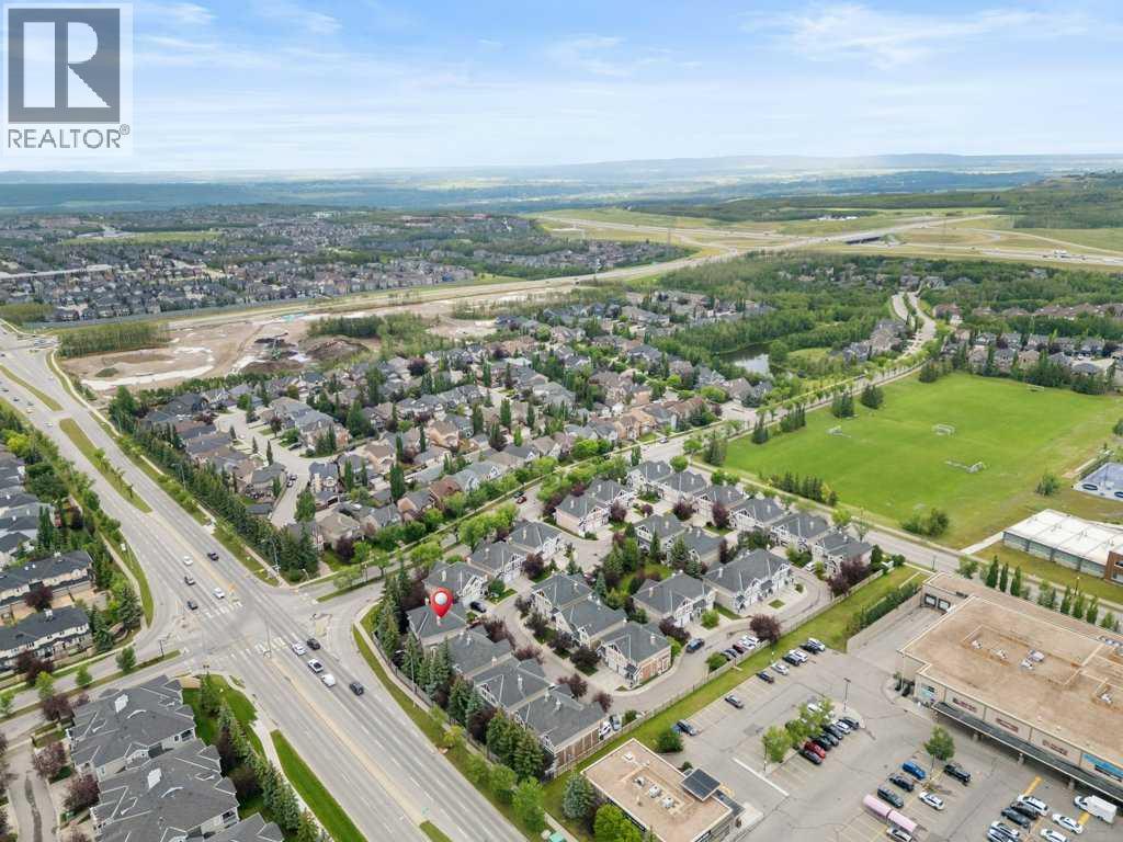Single Family House for Sale in  Wentworth Common SW West Springs Calgary 