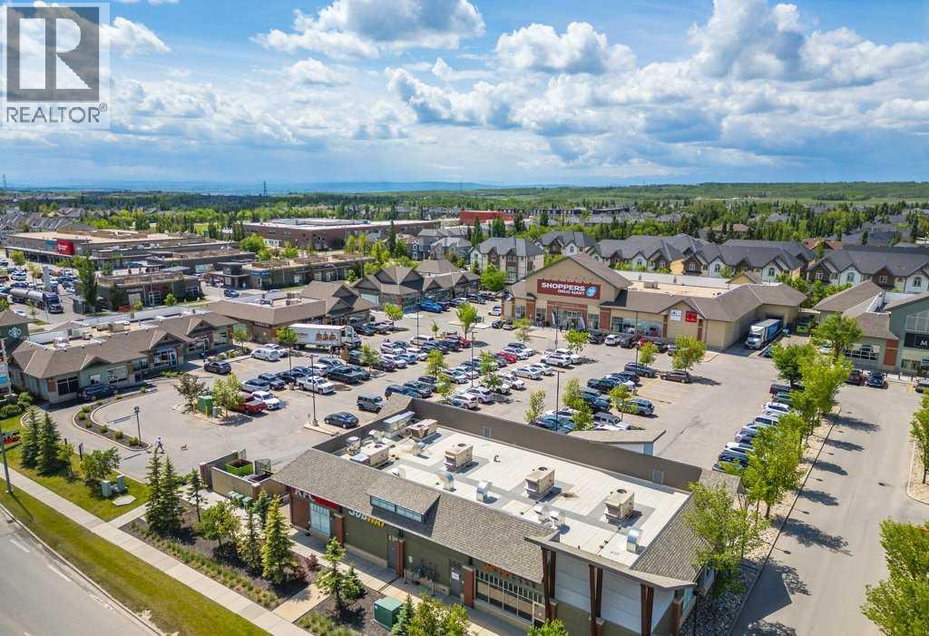 32 Wentworth Common SW, Calgary, Alberta