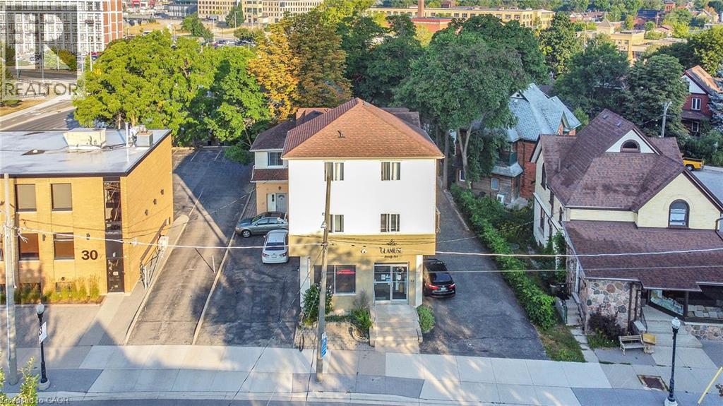 Photo 31 of 52 Water Street N, Kitchener ON