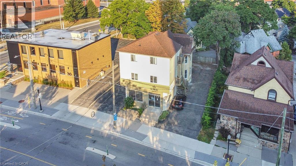 Photo 13 of 52 Water Street N, Kitchener ON