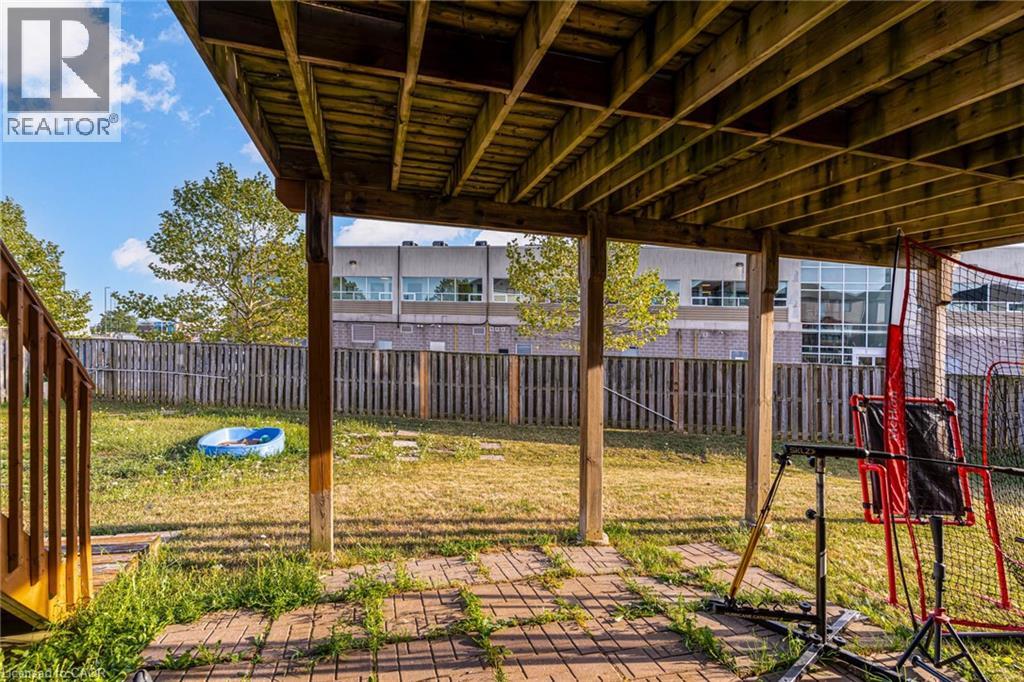 Photo 40 of 91 Candlewood Drive, Stoney Creek ON
