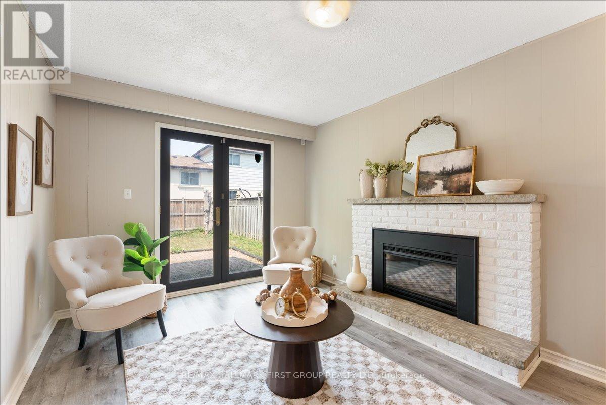 Photo 15 of 948 Cecylia Court, Pickering ON