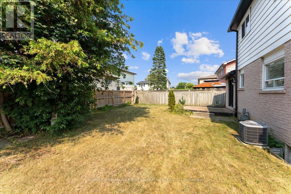 Photo 29 of 948 Cecylia Court, Pickering ON