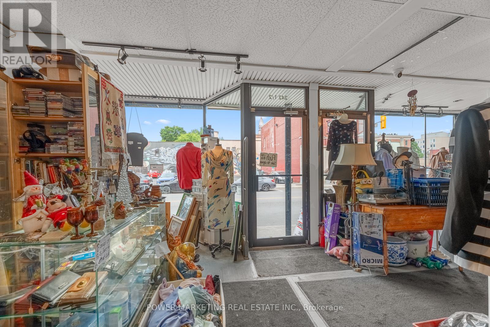 Photo 11 of 242 Dalhousie Street, Ottawa ON