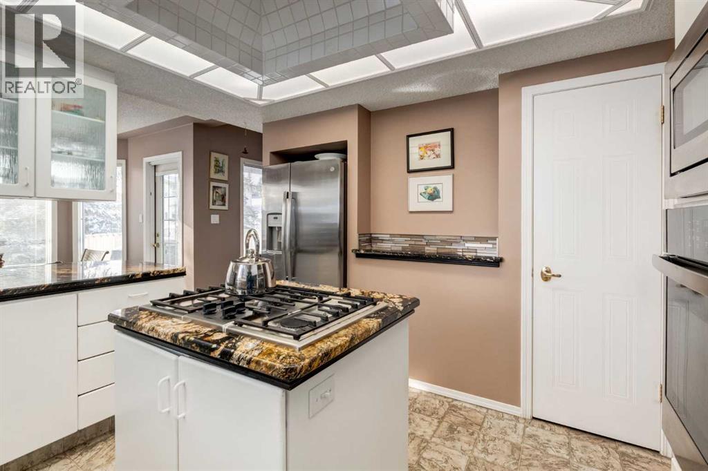 Single Family House Bungalow for Sale in  Hawkdale Circle NW Hawkwood Calgary 