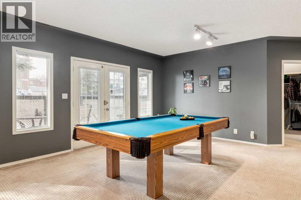 Single Family House Bungalow for Sale in  Hawkdale Circle NW Hawkwood Calgary 
