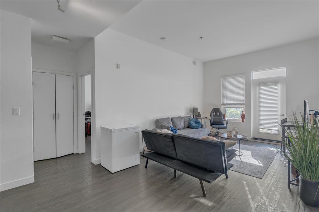 Photo 3 of 418 2300 Pembina Highway S, Winnipeg MB