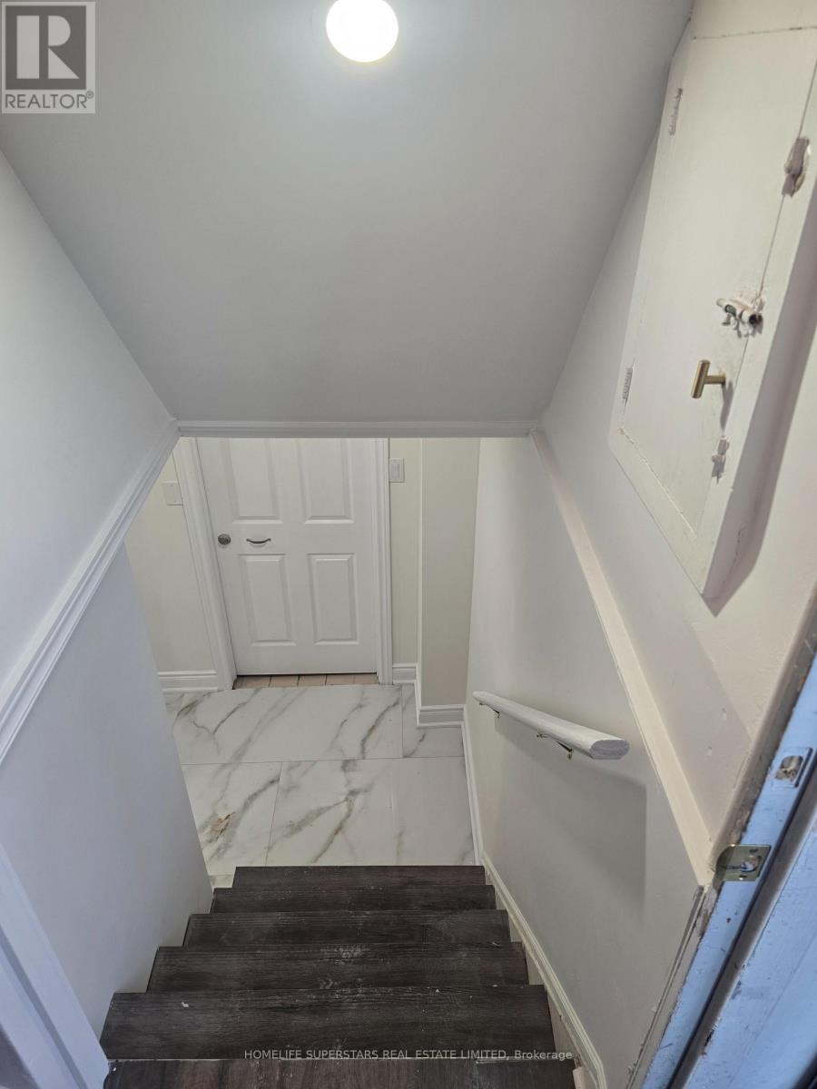 Photo 16 of 918 Islington Bsmnt Avenue, Toronto ON