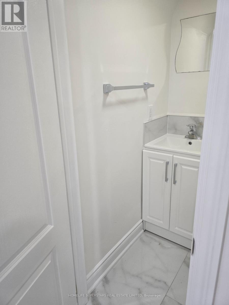 Photo 2 of 918 Islington Bsmnt Avenue, Toronto ON