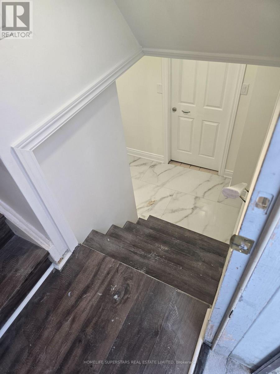 Photo 4 of 918 Islington Bsmnt Avenue, Toronto ON