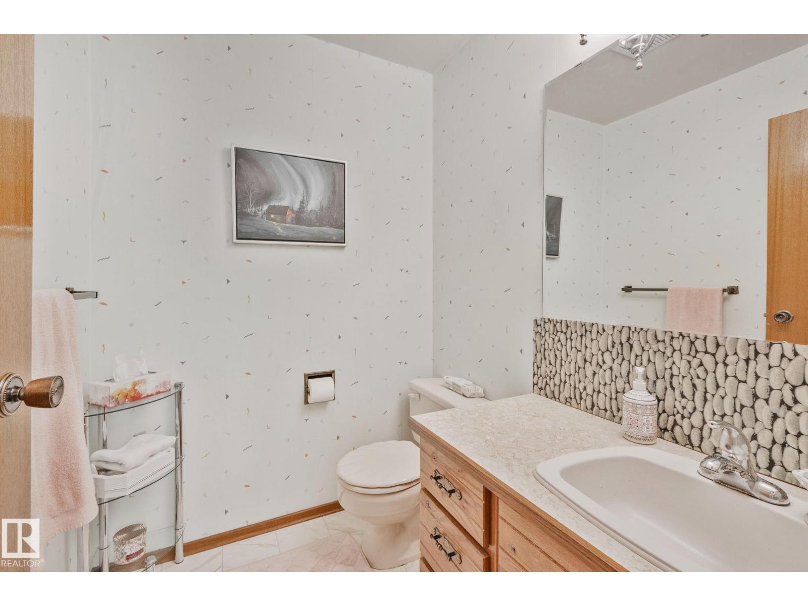 Photo 6 of 1865 104 A St Nw, Edmonton AB