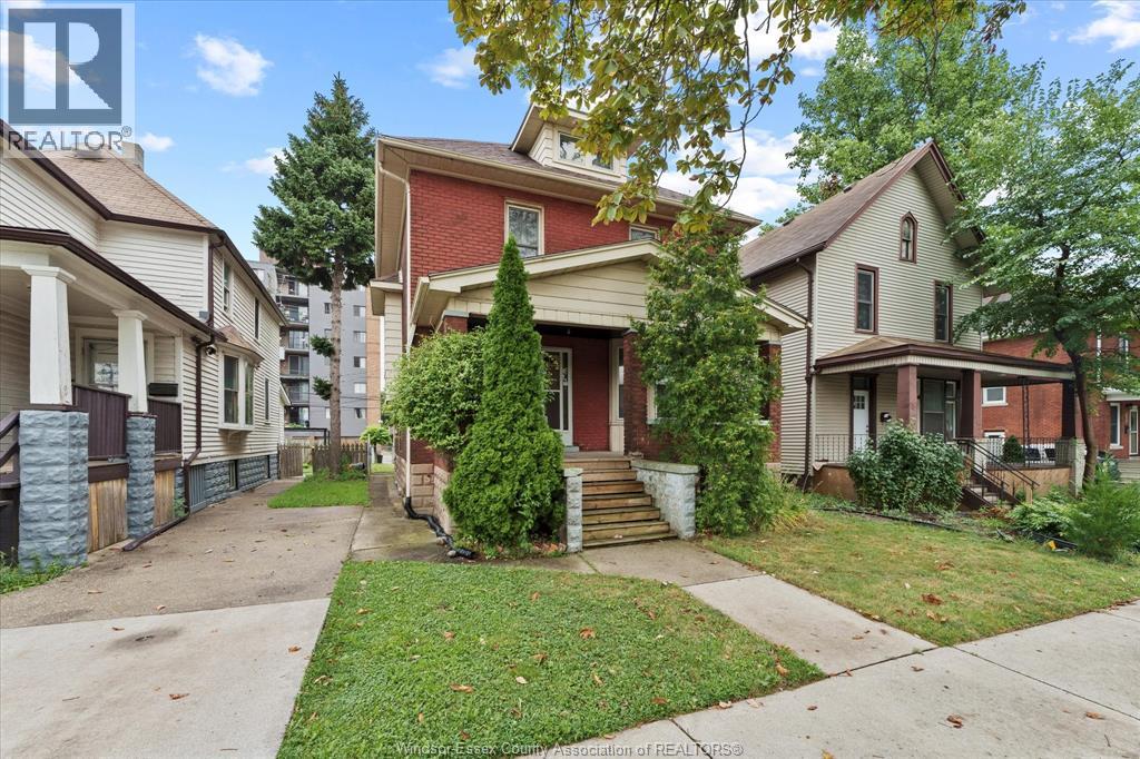 Photo 29 of 622 Janette Avenue, Windsor ON