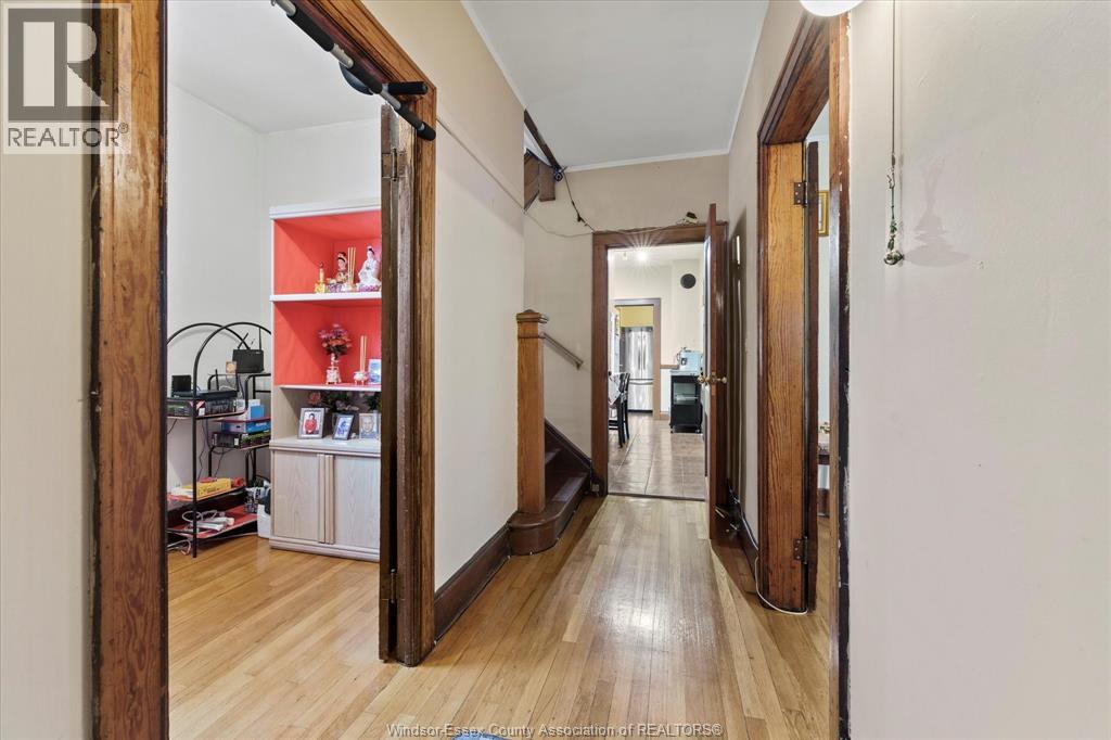 Photo 20 of 622 Janette Avenue, Windsor ON