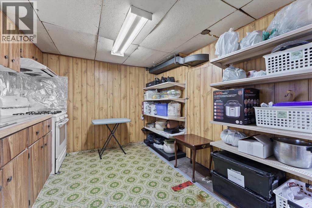 Photo 19 of 622 Janette Avenue, Windsor ON