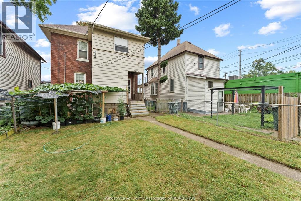 Photo 14 of 622 Janette Avenue, Windsor ON