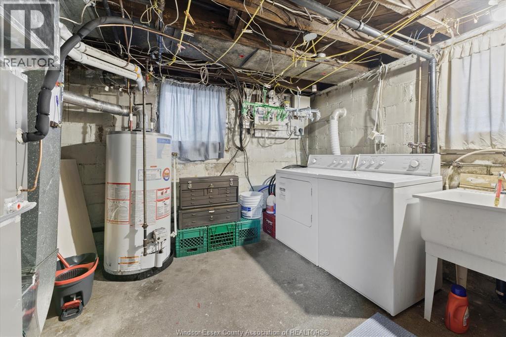 Photo 21 of 622 Janette Avenue, Windsor ON