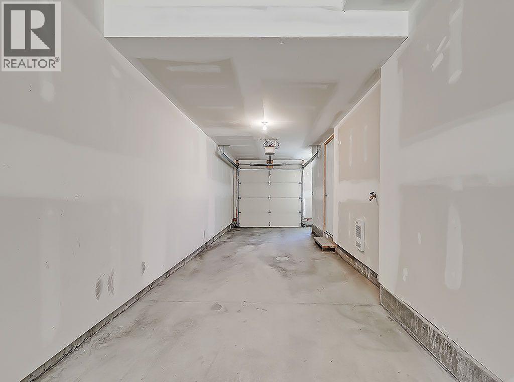 Single Family House for Sale in  Ascot Circle SW Aspen Woods Calgary 