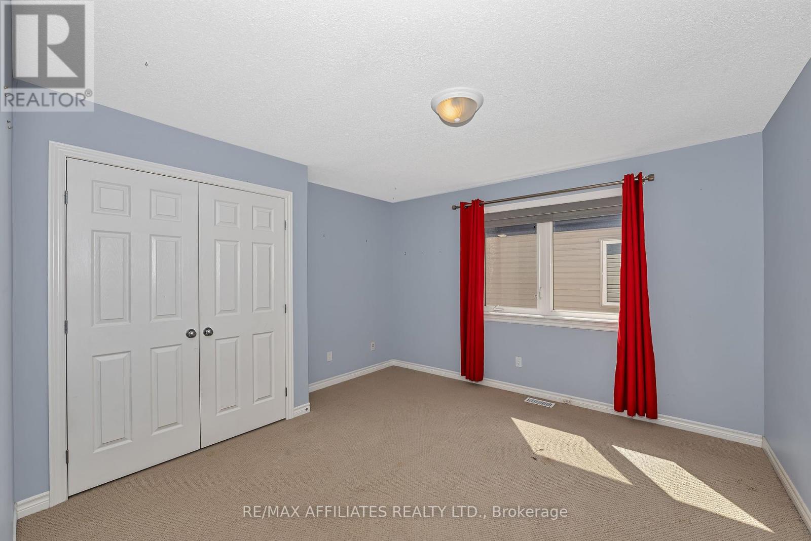 Photo 27 of 994 Fieldfair Way, Ottawa ON