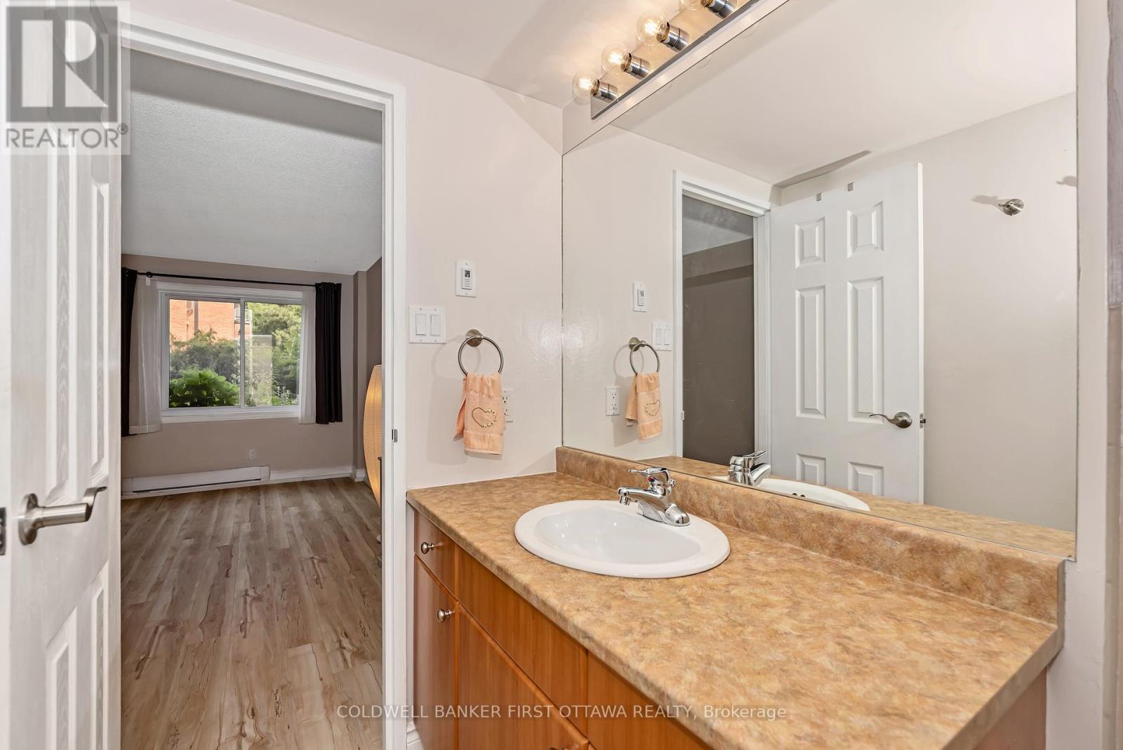 Photo 16 of 111 225 Alvin Road, Ottawa ON