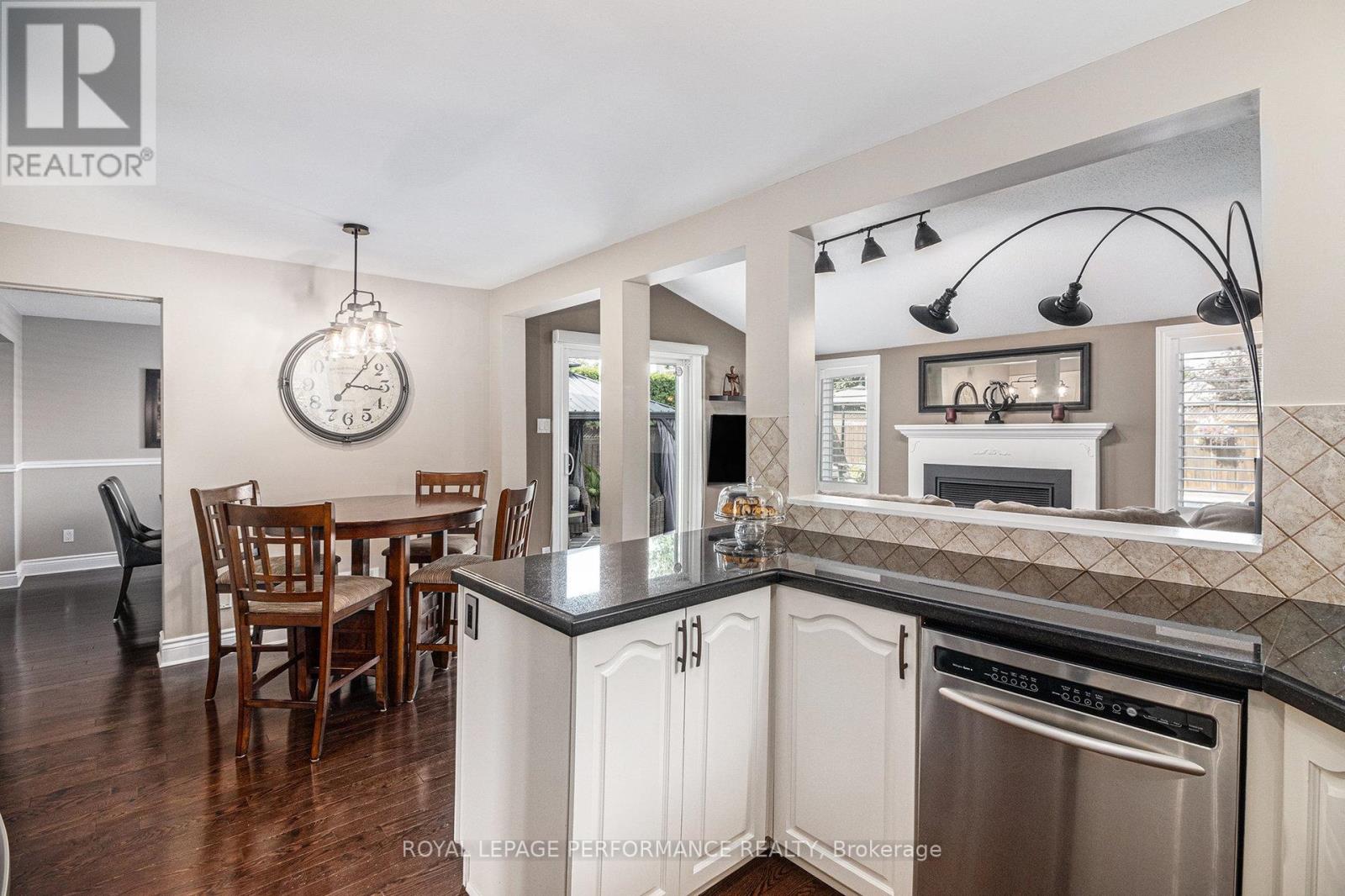 Photo 43 of 653 Thicket Way, Ottawa ON