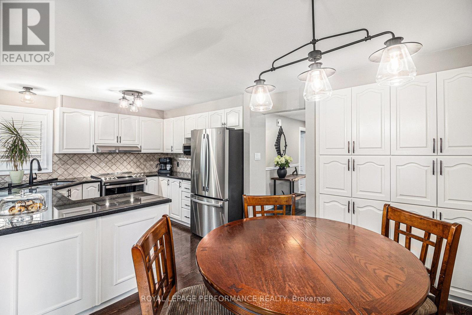 Photo 25 of 653 Thicket Way, Ottawa ON