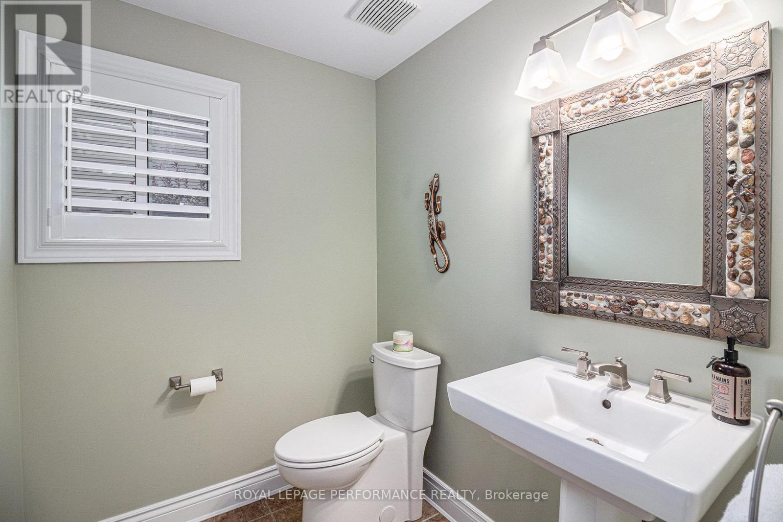 Photo 1 of 653 Thicket Way, Ottawa ON