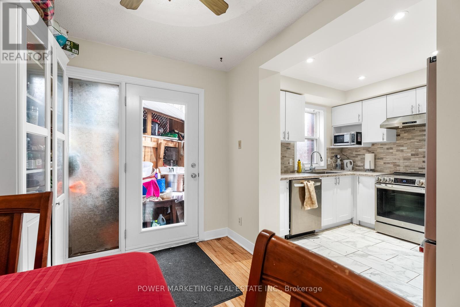 Photo 5 of 1047 Hollington Street, Ottawa ON
