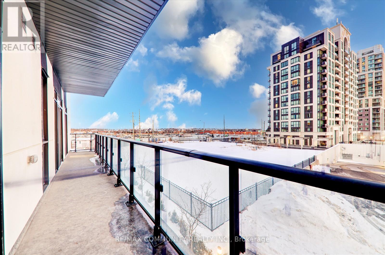 Photo 21 of 206 1709 Bur Oak Avenue, Markham ON