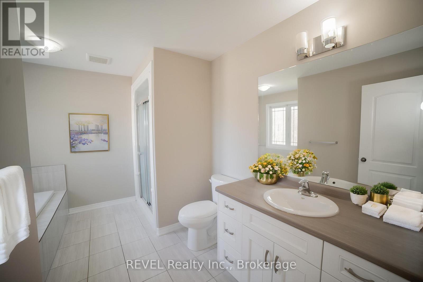 Photo 22 of Upper 6739 Sam Iorfida Drive, Niagara Falls ON