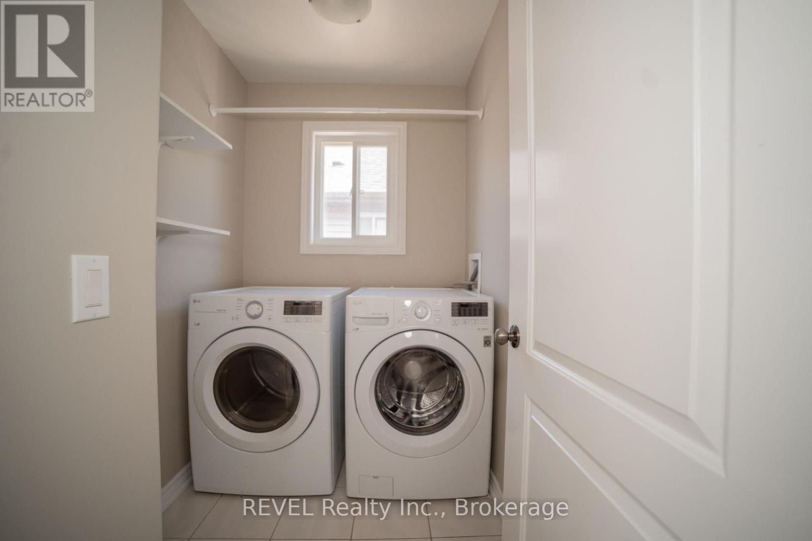 Photo 13 of Upper 6739 Sam Iorfida Drive, Niagara Falls ON