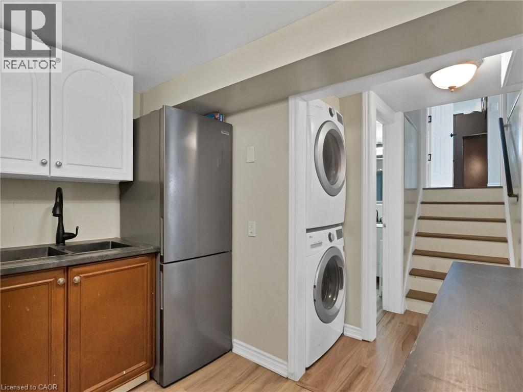 Photo 31 of 64 Garrow Drive, Hamilton ON