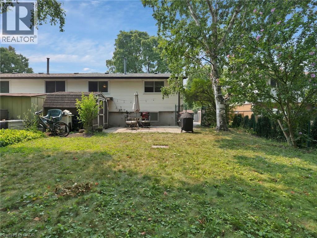 Photo 20 of 64 Garrow Drive, Hamilton ON
