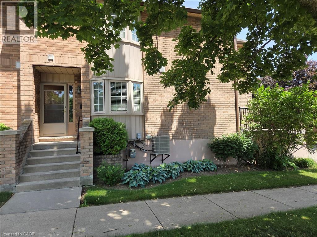 Photo 1 of 38 Elora Drive Unit 38, Hamilton ON
