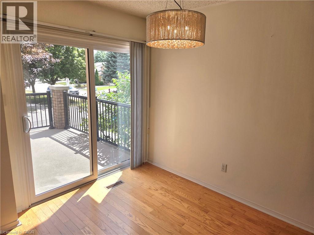 Photo 6 of 38 Elora Drive Unit 38, Hamilton ON