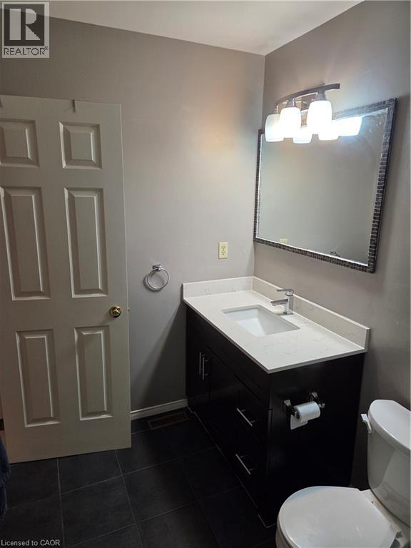 Photo 15 of 38 Elora Drive Unit 38, Hamilton ON