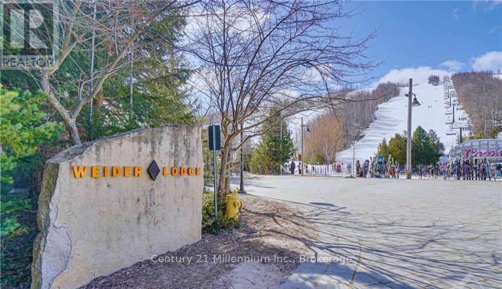 Photo 37 of 201 152 Jozo Weider Boulevard, Blue Mountains ON