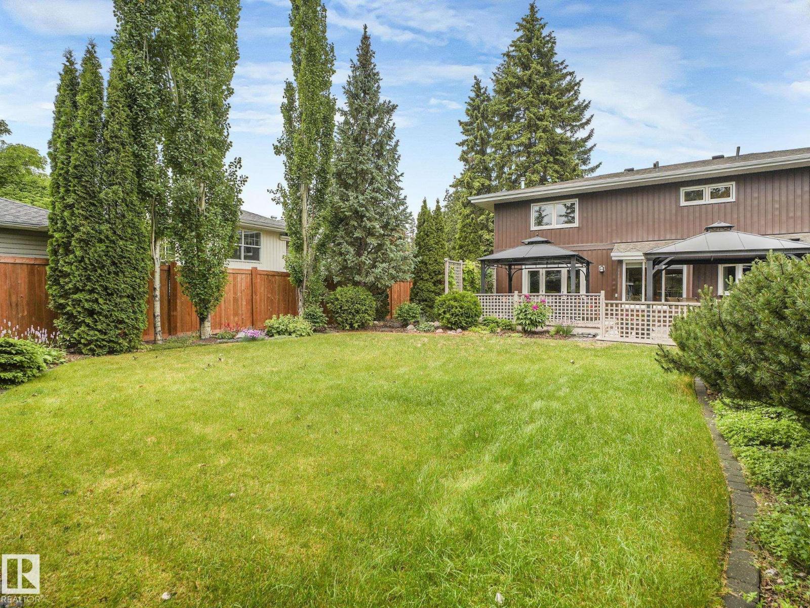 Photo 41 of 13833 Summit Dr Nw, Edmonton AB