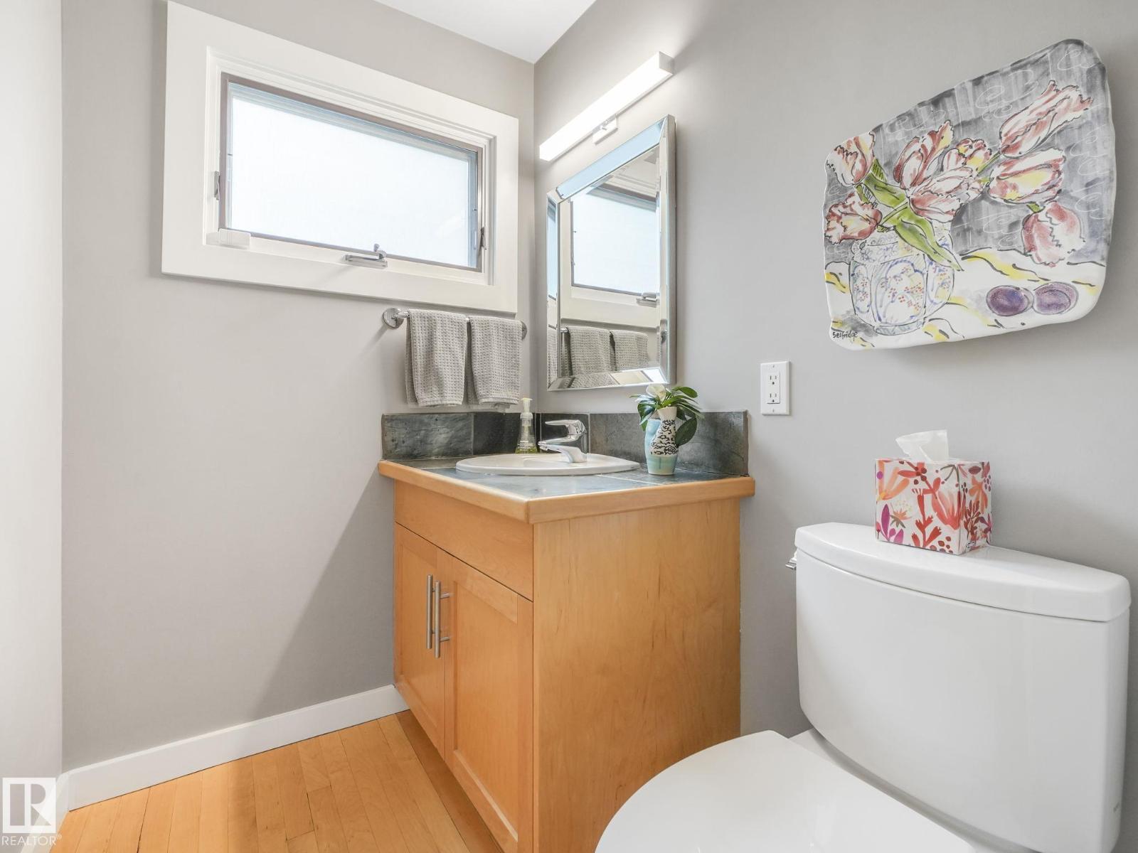 Photo 56 of 13833 Summit Dr Nw, Edmonton AB