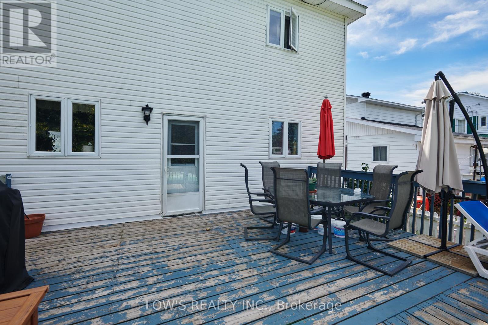 Photo 11 of 414 Telegraph Street, Alfred And Plantagenet ON