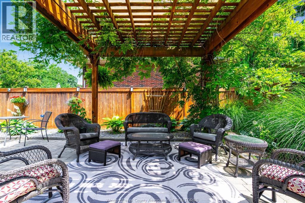 Photo 37 of 137 Mccallum Drive, Kingsville ON