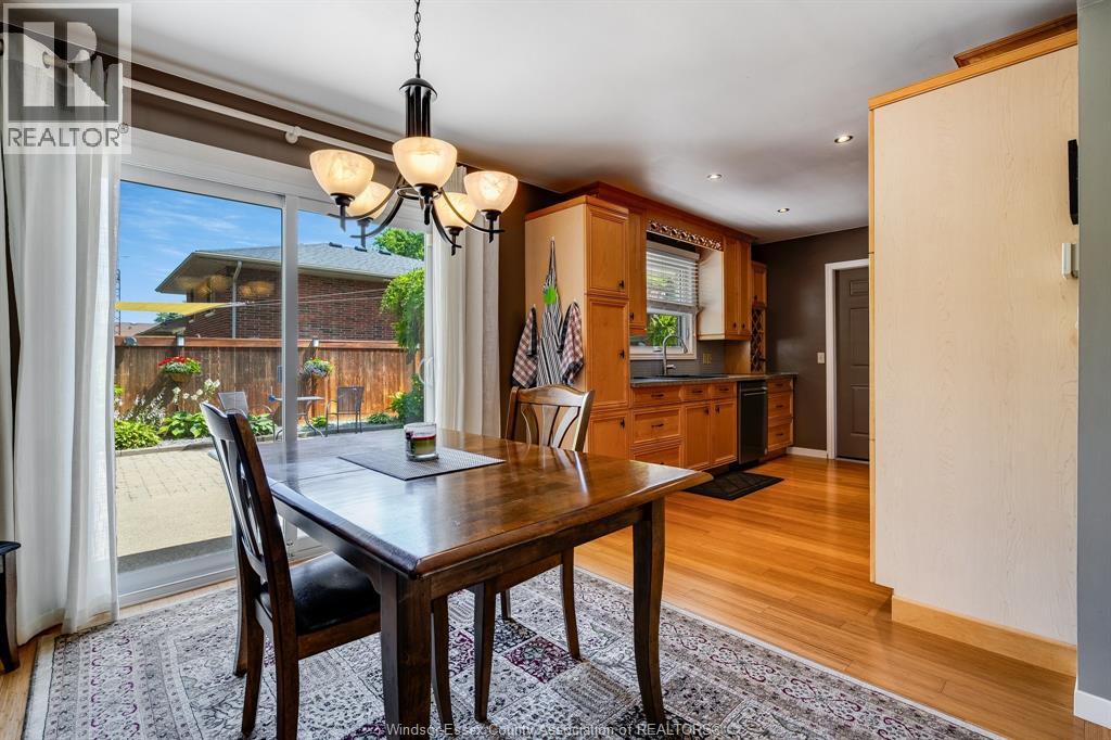 Photo 8 of 137 Mccallum Drive, Kingsville ON