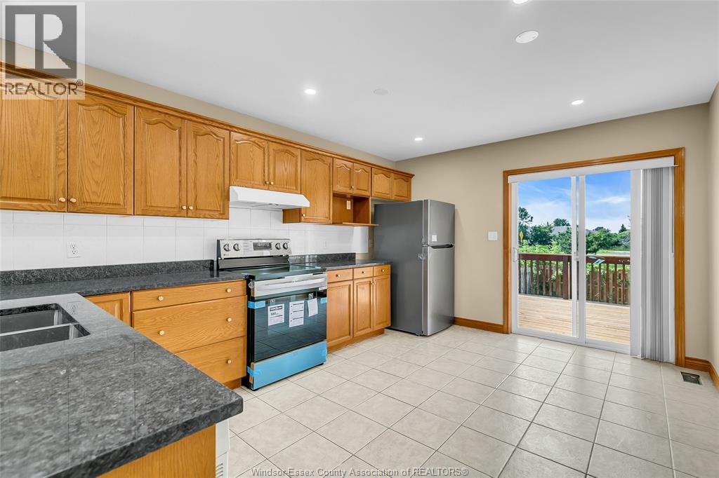 Photo 10 of 4277 Spago Crescent, Windsor ON