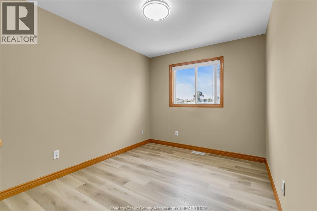 Photo 15 of 4277 Spago Crescent, Windsor ON