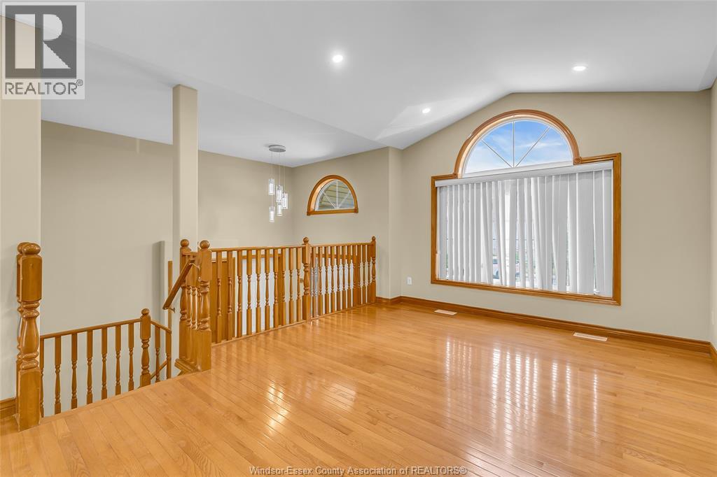 Photo 8 of 4277 Spago Crescent, Windsor ON