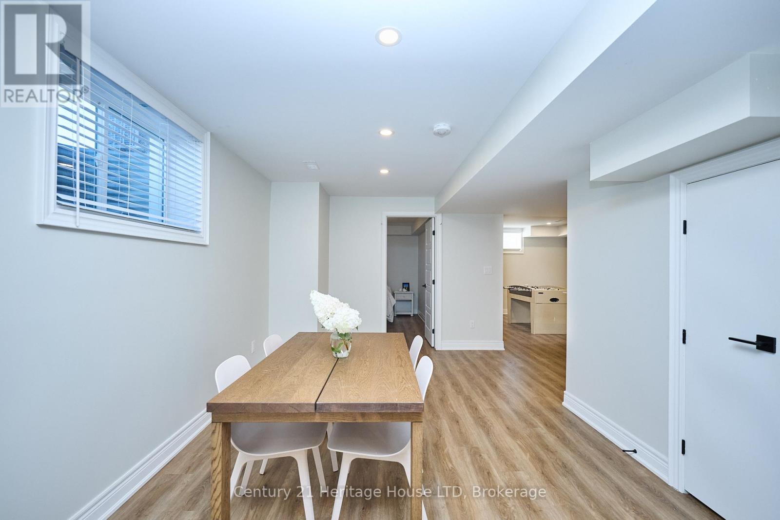 Photo 12 of 439 Viking Street, Fort Erie ON