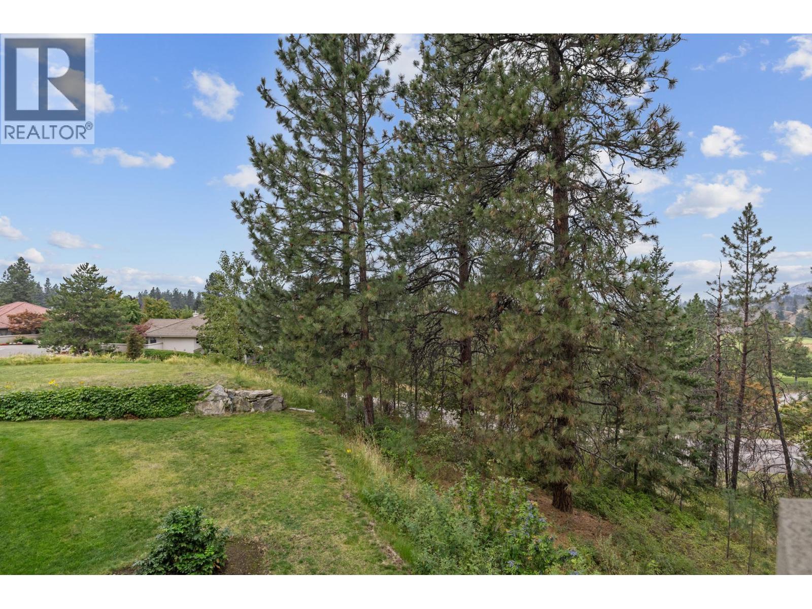 2 4520 GALLAGHER'S Lookout, Kelowna